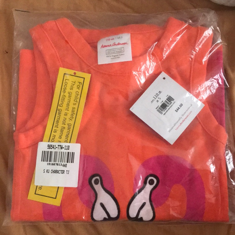 Size 110 (US 5) Hanna Andersson jammers!